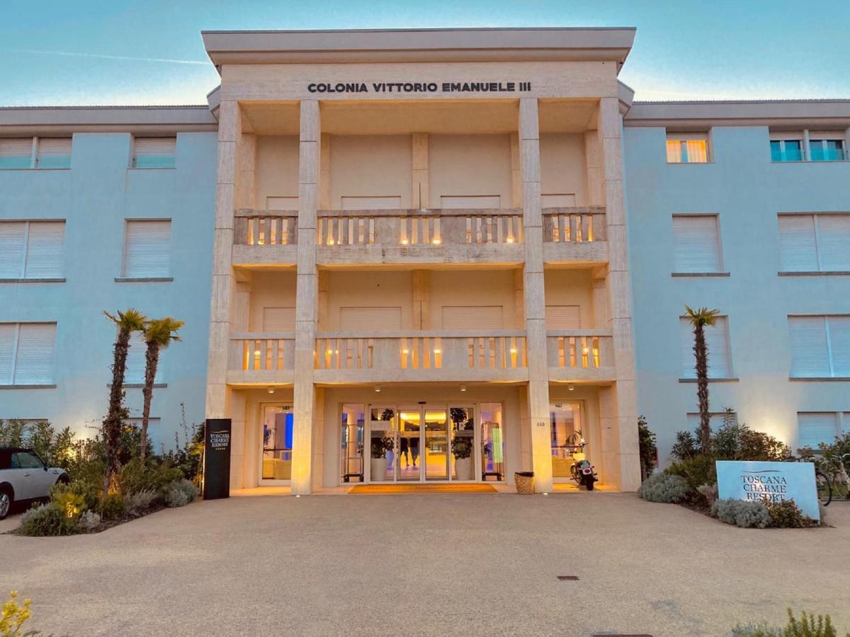 Toscana Charme Resort Tirrenia Esterno foto The main entrance of the school